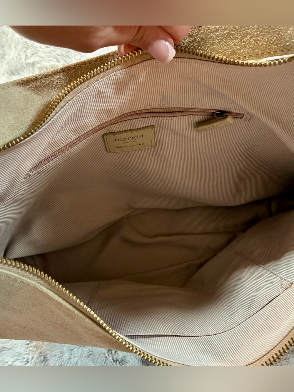 Margot Gabi Maxi Hobo - Cream/Beige Suede - NWT - Picture 8 of 10